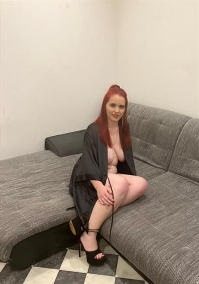 Areege, cheap girls in Karori id5597